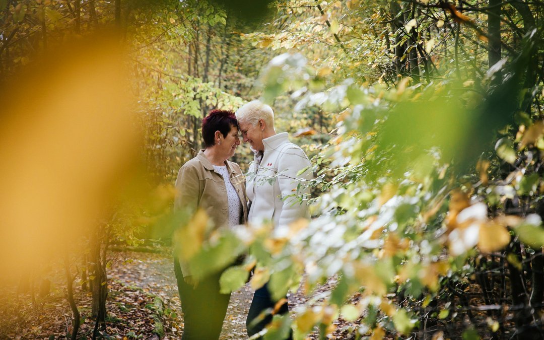 Engagement Shoot of Wendy and Leigh at Shorne Country Park