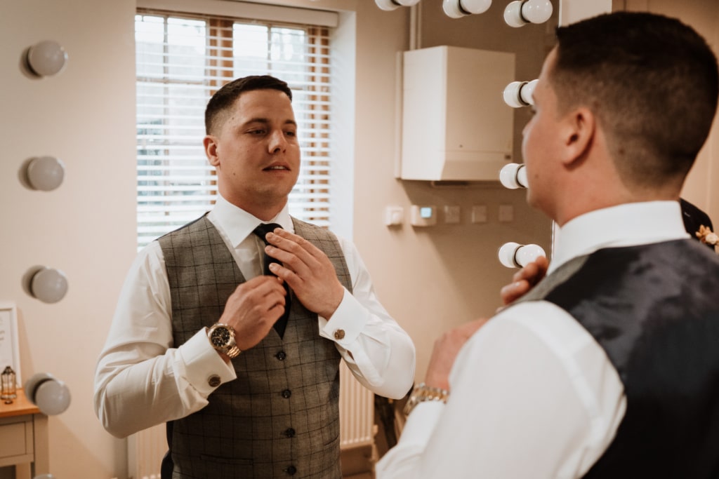 Grooms preparations that were scheduled into their wedding day timeline